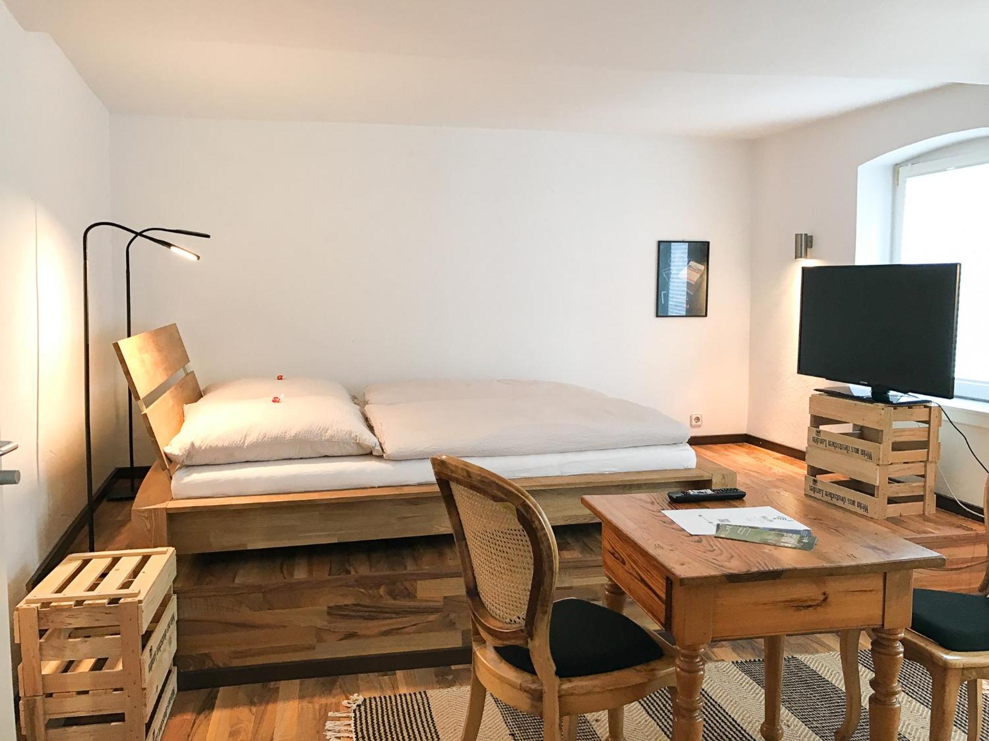 Fuxbau Appartement Neustadt an der Weinstraße Buitenkant foto